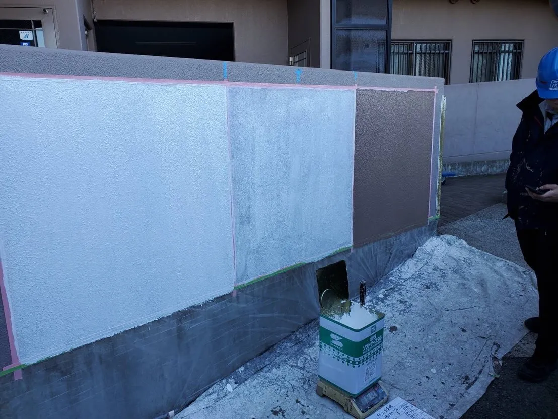 今日は来週から始まるスコーレ四條畷大規模改修工事の試験施工✨...